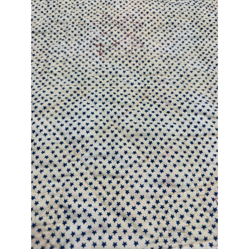 VTG 2002 Quilted Table Runner Americana Star Patchwork Red Navy Cream 81x16.5